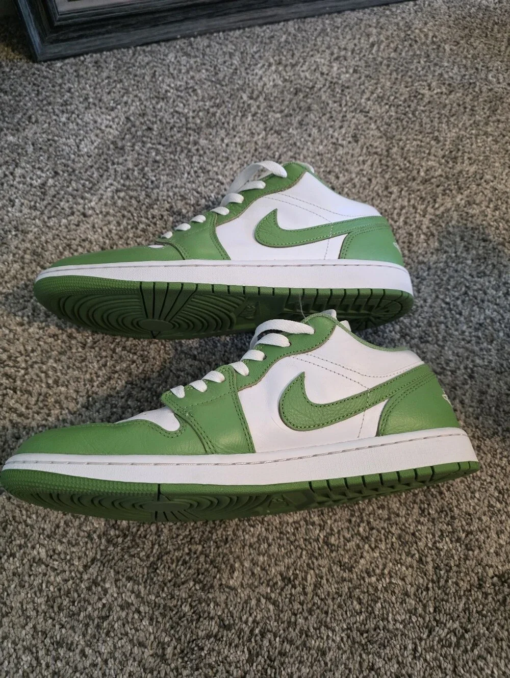 Jordan 1 Low SE 